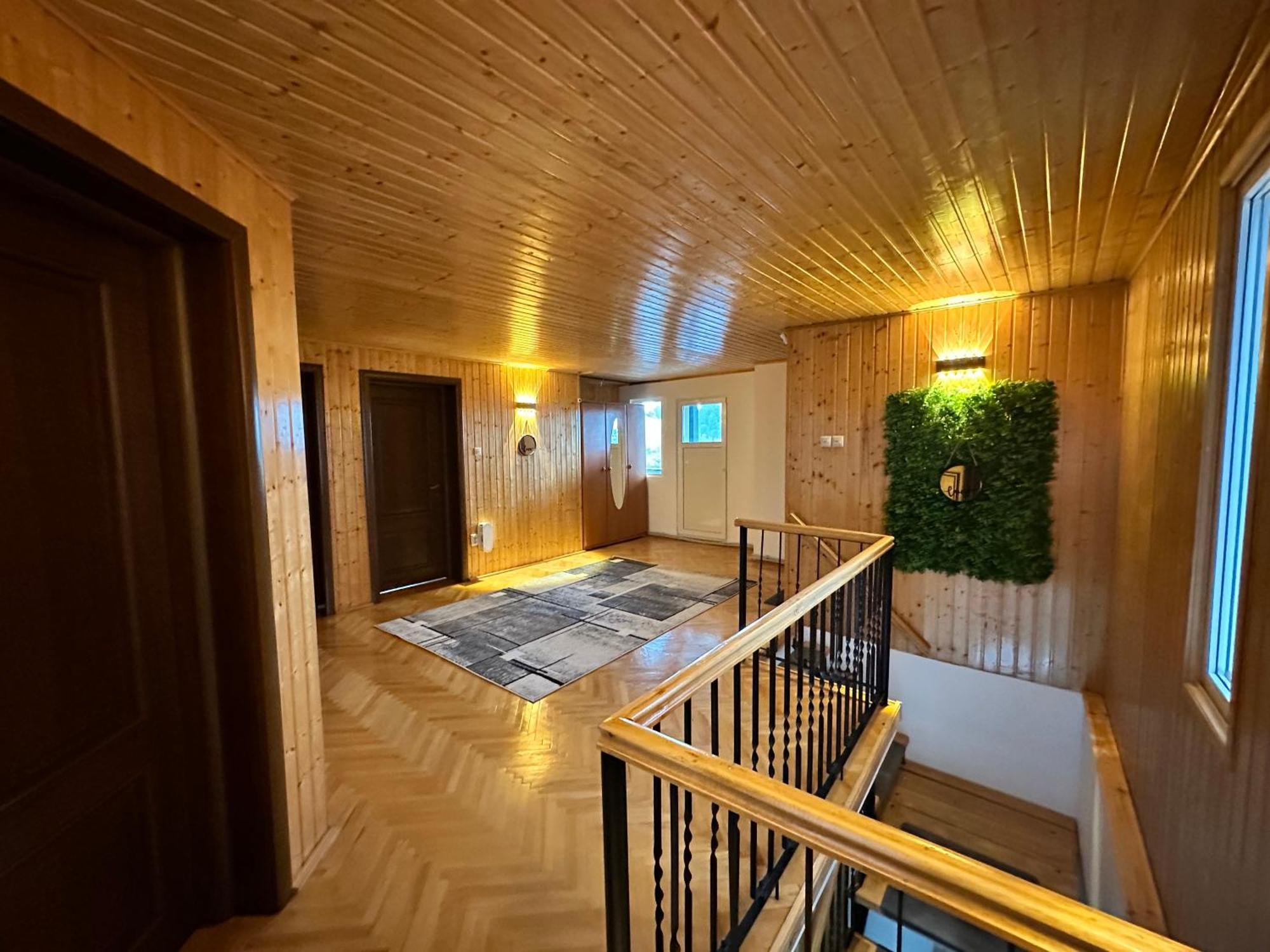 Prater House Mountain View Villa Моечу де Жос Екстериор снимка