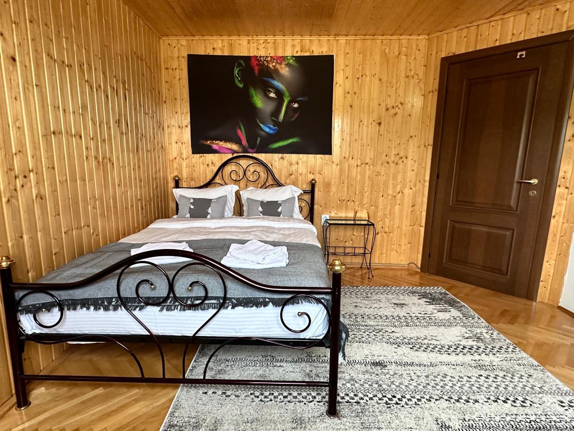 Prater House Mountain View Villa Моечу де Жос Екстериор снимка